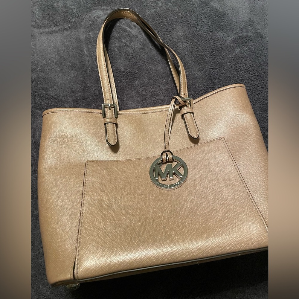Light Pink Michael Kors Purse
